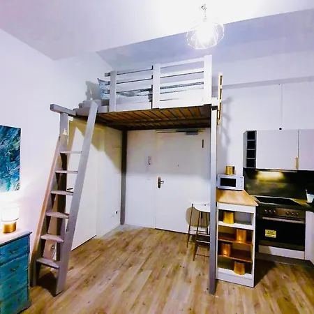 アパート Golden Loft ベルリン