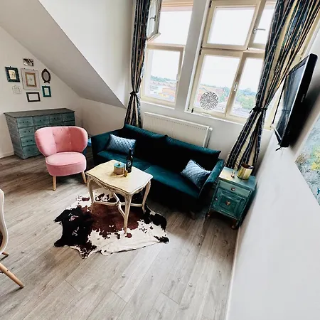 Апартаменты Golden Loft